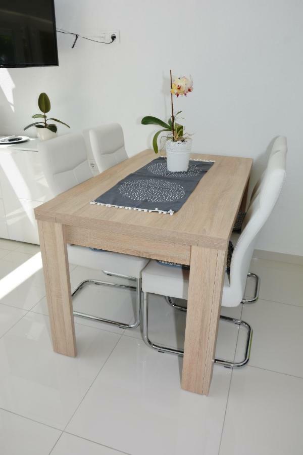 Ml Apartman เซนญ์ ภายนอก รูปภาพ