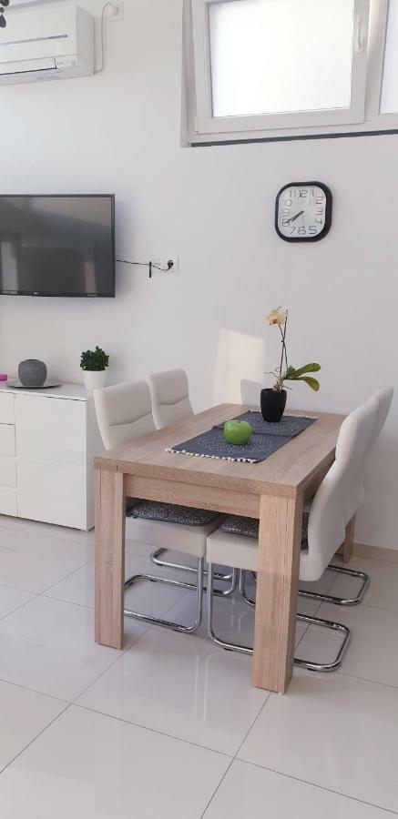 Ml Apartman เซนญ์ ภายนอก รูปภาพ